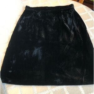 Vintage Black Velvet Skirt Size 5/6